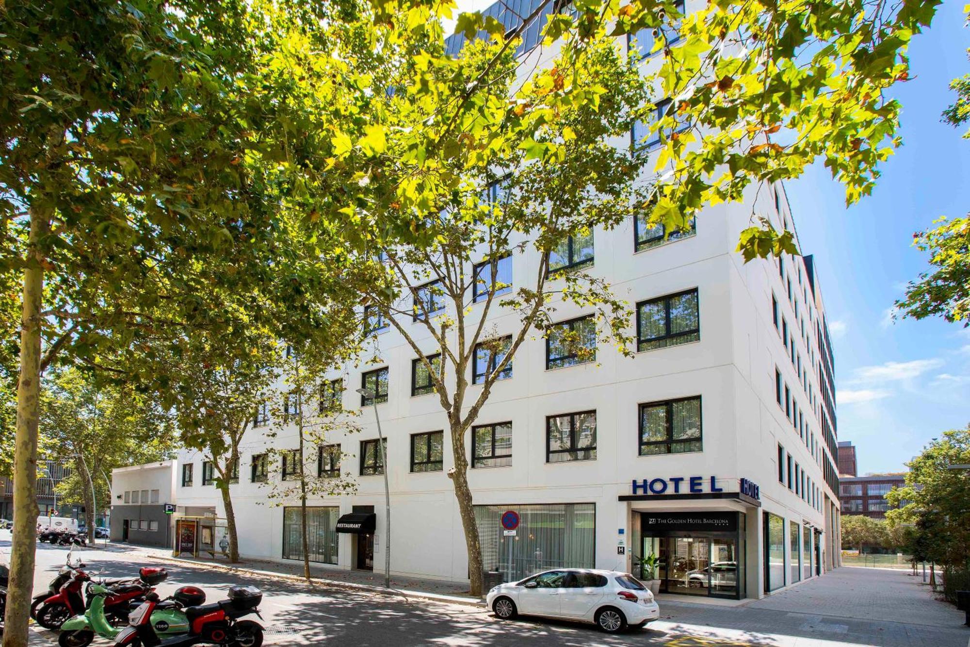Golden Hotel Barcelona — Photos 1